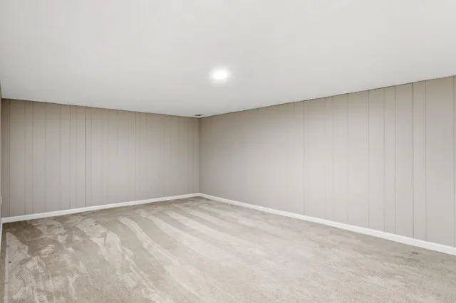 $524,999 | 5735 Eureka Road, Excelsior, MN 55331