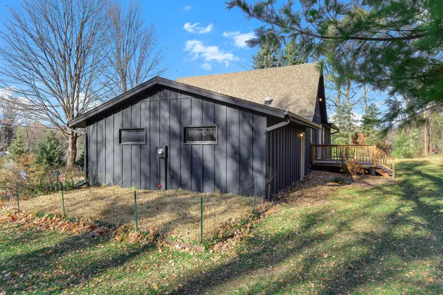 $524,999 | 5735 Eureka Road, Excelsior, MN 55331