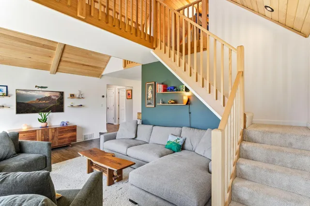 $524,999 | 5735 Eureka Road, Excelsior, MN 55331