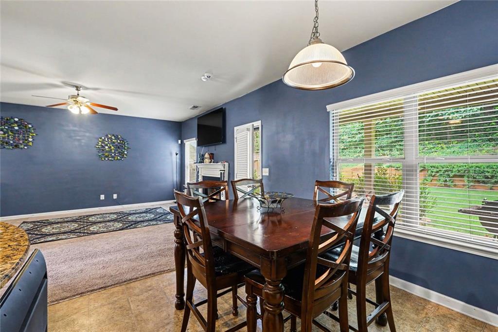 605 Stream Court Fairburn, GA 30213 - Photo 6 of 31