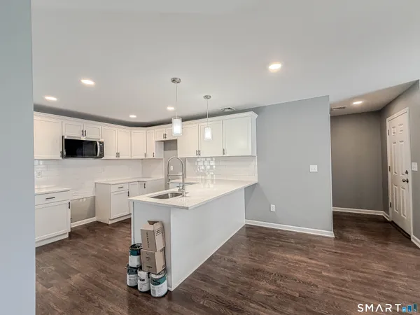 $459,900 | 891 Evers St Extension, Bridgeport, CT 06610