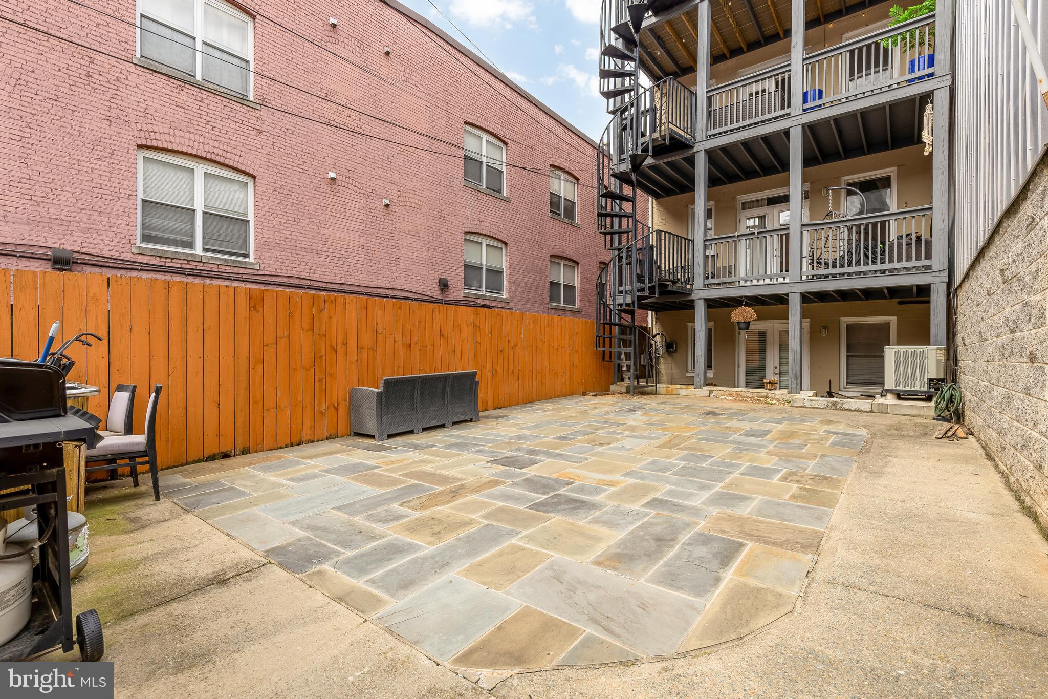 1470 Chapin Street Northwest, Unit 3 Washington, DC 20009 - Photo 35 of 38