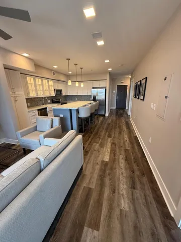 $4,465 | 480 North Main Street, Unit 201, Royal Oak, MI 48067