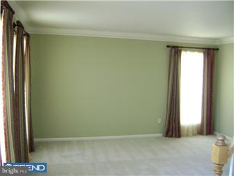 52 Springcress Drive Delran, NJ 08075 - Photo 2 of 10 Gallery Image 2