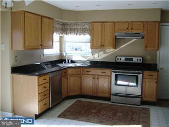 52 Springcress Drive Delran, NJ 08075 - Photo 4 of 10 Gallery Image 4