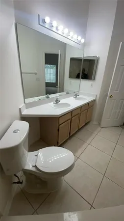 $2,095 | 3236 Brewster Drive, Kissimmee, FL 34743