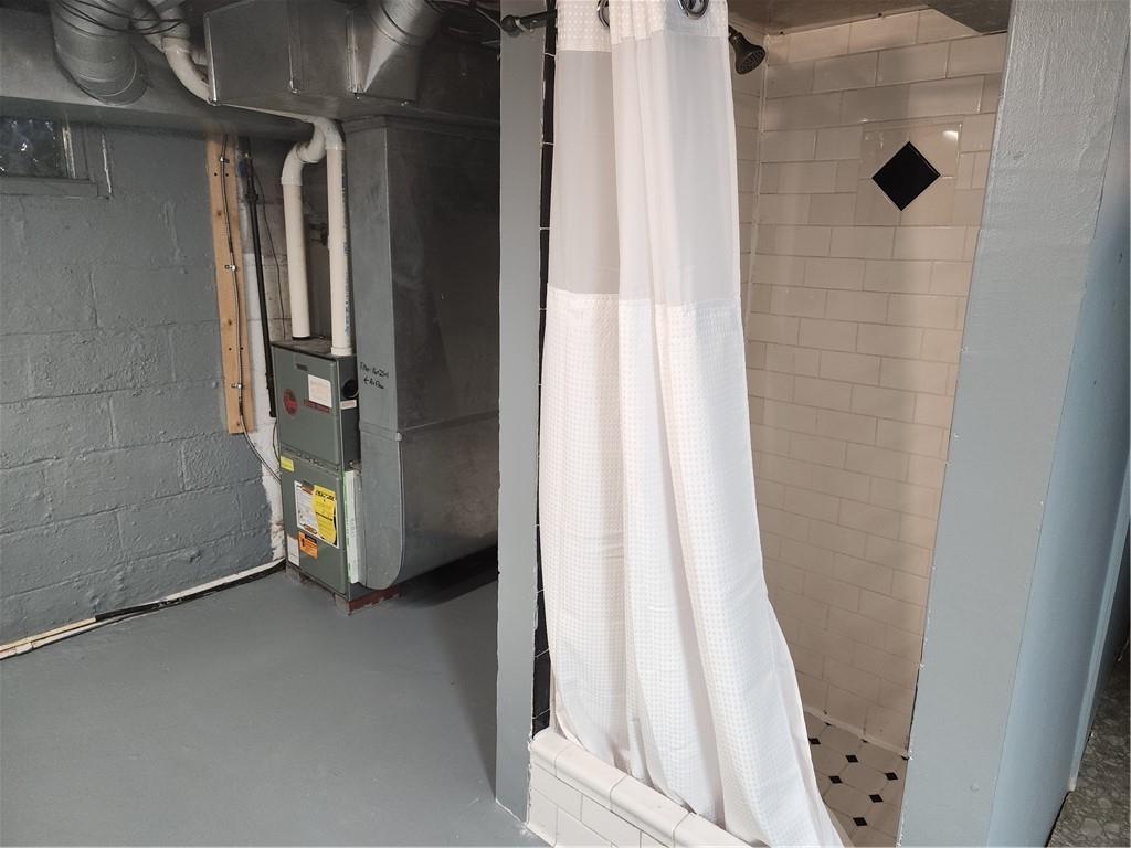 709 North 7th Street Apollo, PA 15613 - Photo 40 of 50 a view of an empty room