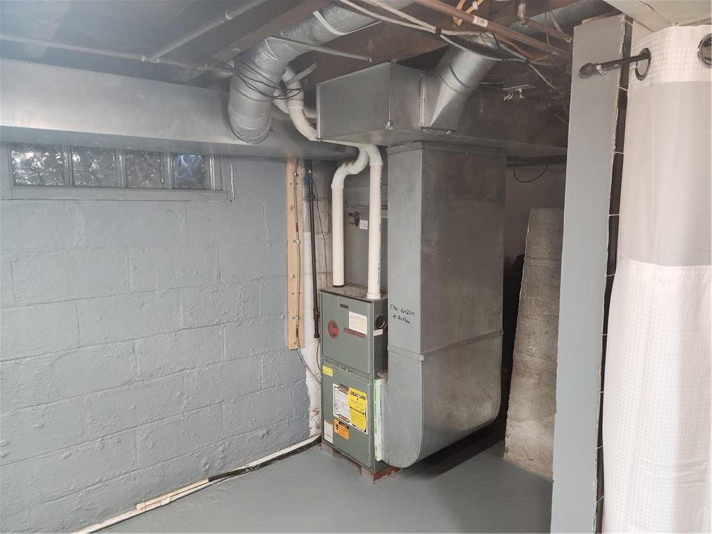 709 North 7th Street Apollo, PA 15613 - Photo 43 of 50 a view of an empty room