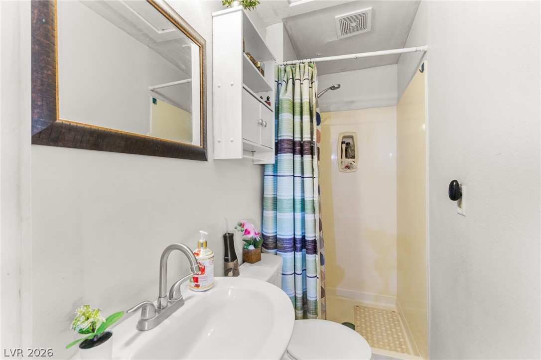 50 East Victory Road Henderson, NV 89015 - Photo 19 of 52