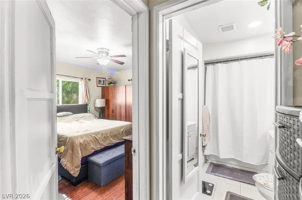 $375,000 | 50 East Victory Road, Henderson, NV 89015