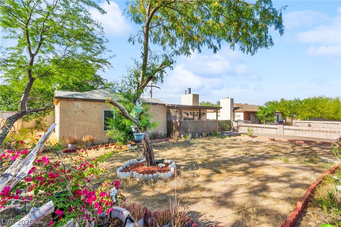 50 East Victory Road Henderson, NV 89015 - Photo 8 of 52