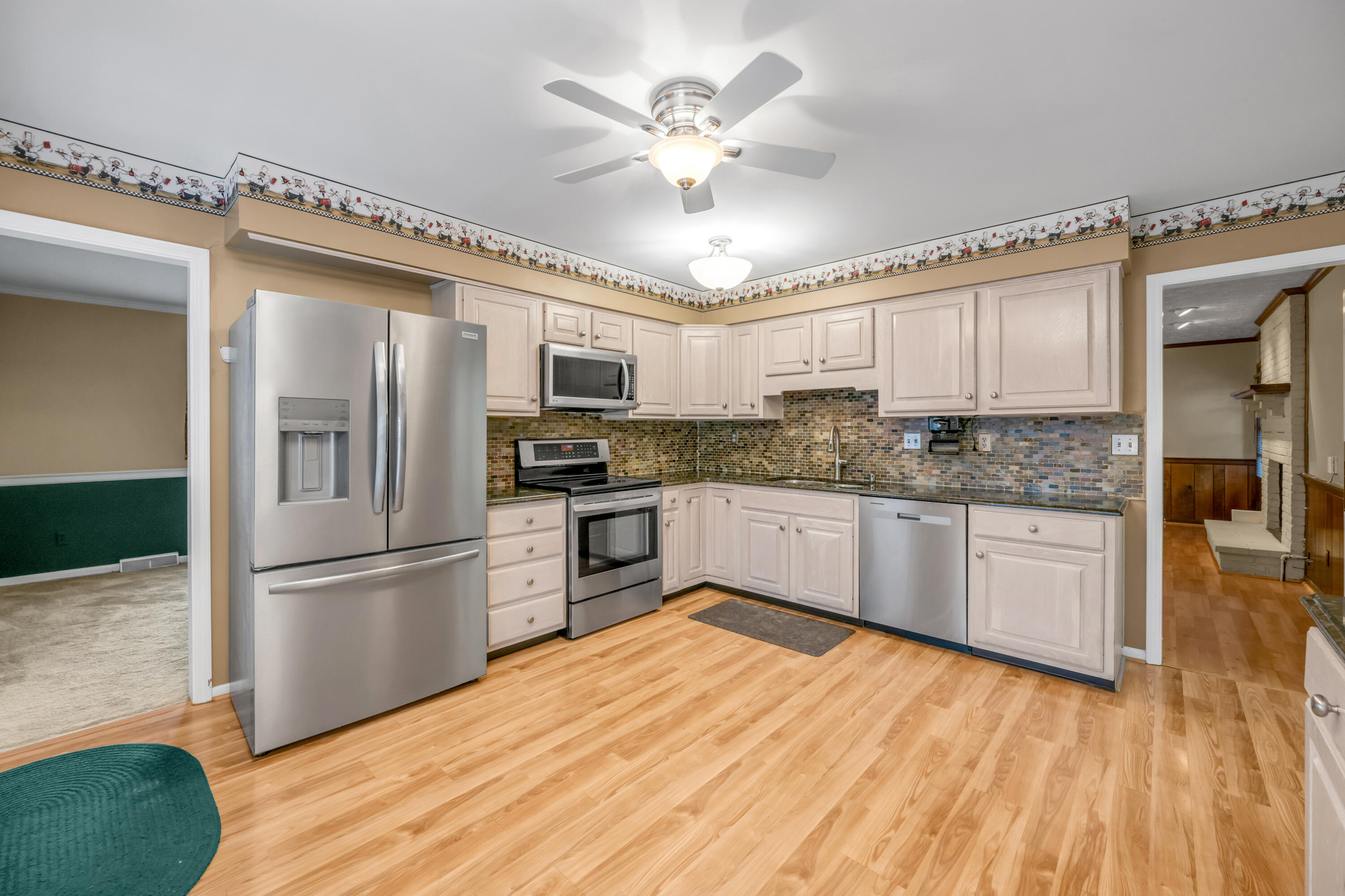 3429 Montavesta Road Lexington, KY 40502 - Photo 8 of 43 DSC_8403