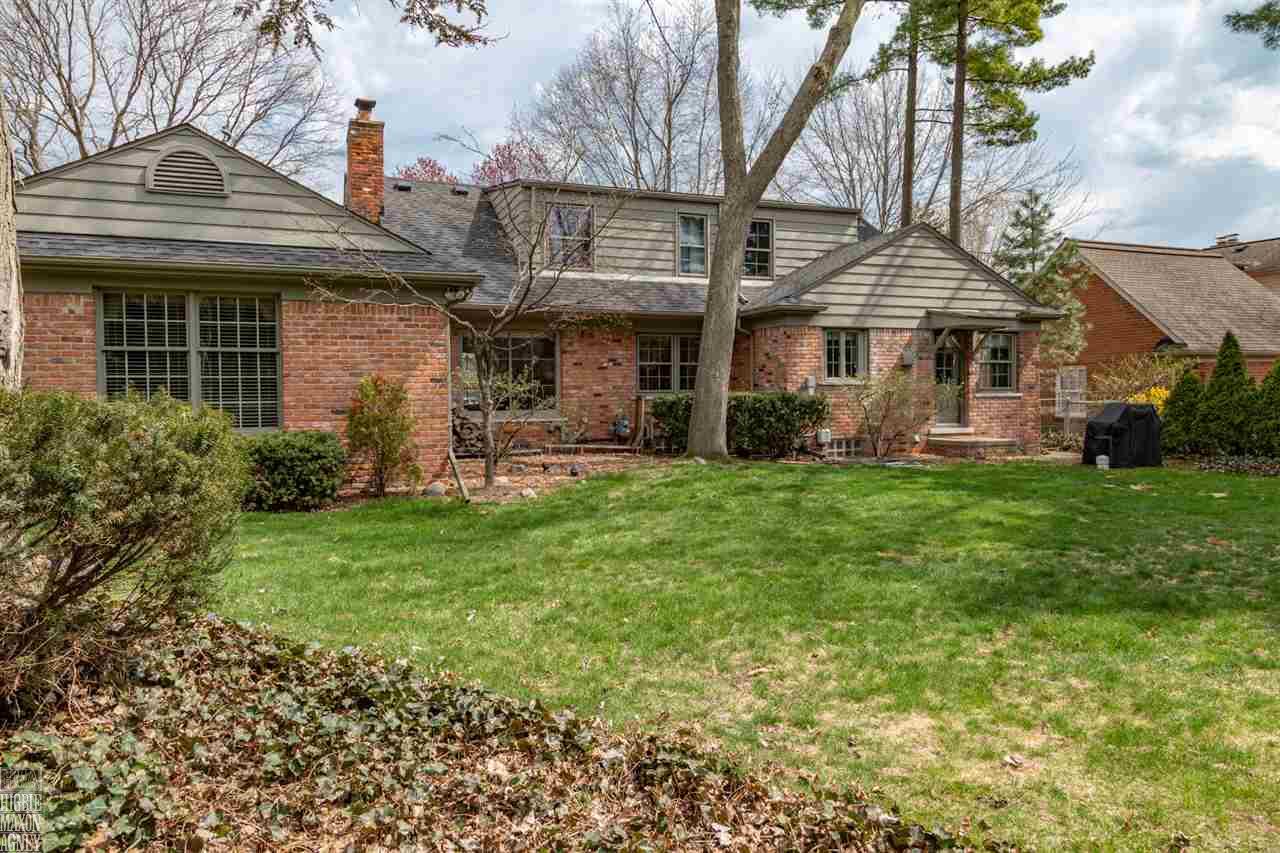 79 Hawthorne Road Grosse Pointe, MI 48236 - Photo 27 of 27 31346427-26.JPG