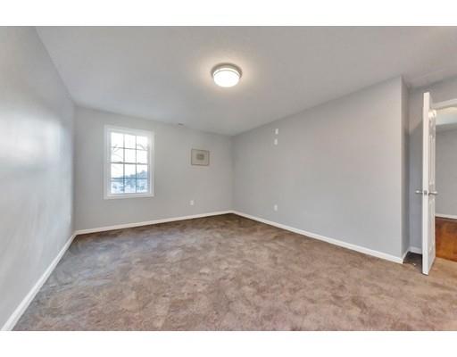 93 Penacook Street Springfield, MA 01104 - Photo 17 of 27