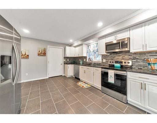 93 Penacook Street Springfield, MA 01104 - Photo 23 of 27
