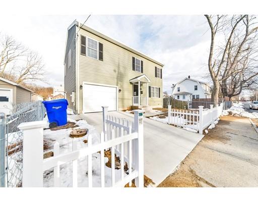 93 Penacook Street Springfield, MA 01104 - Photo 4 of 27