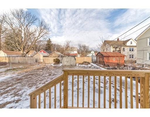 93 Penacook Street Springfield, MA 01104 - Photo 6 of 27