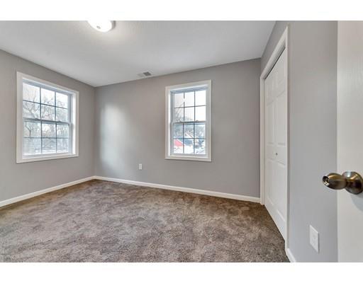 93 Penacook Street Springfield, MA 01104 - Photo 9 of 27