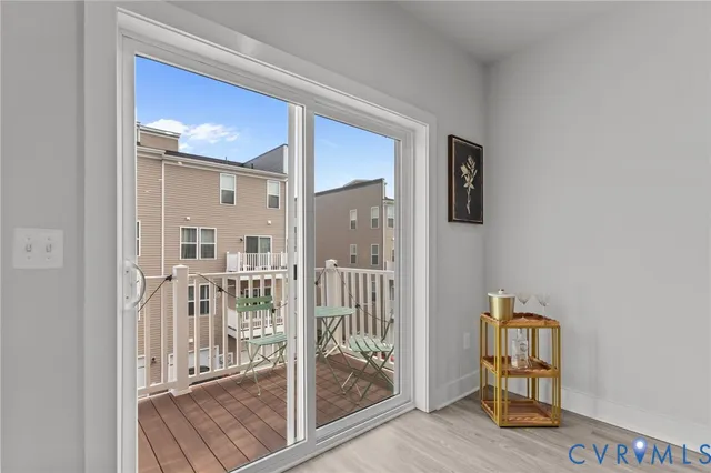 a view of front door with hallway