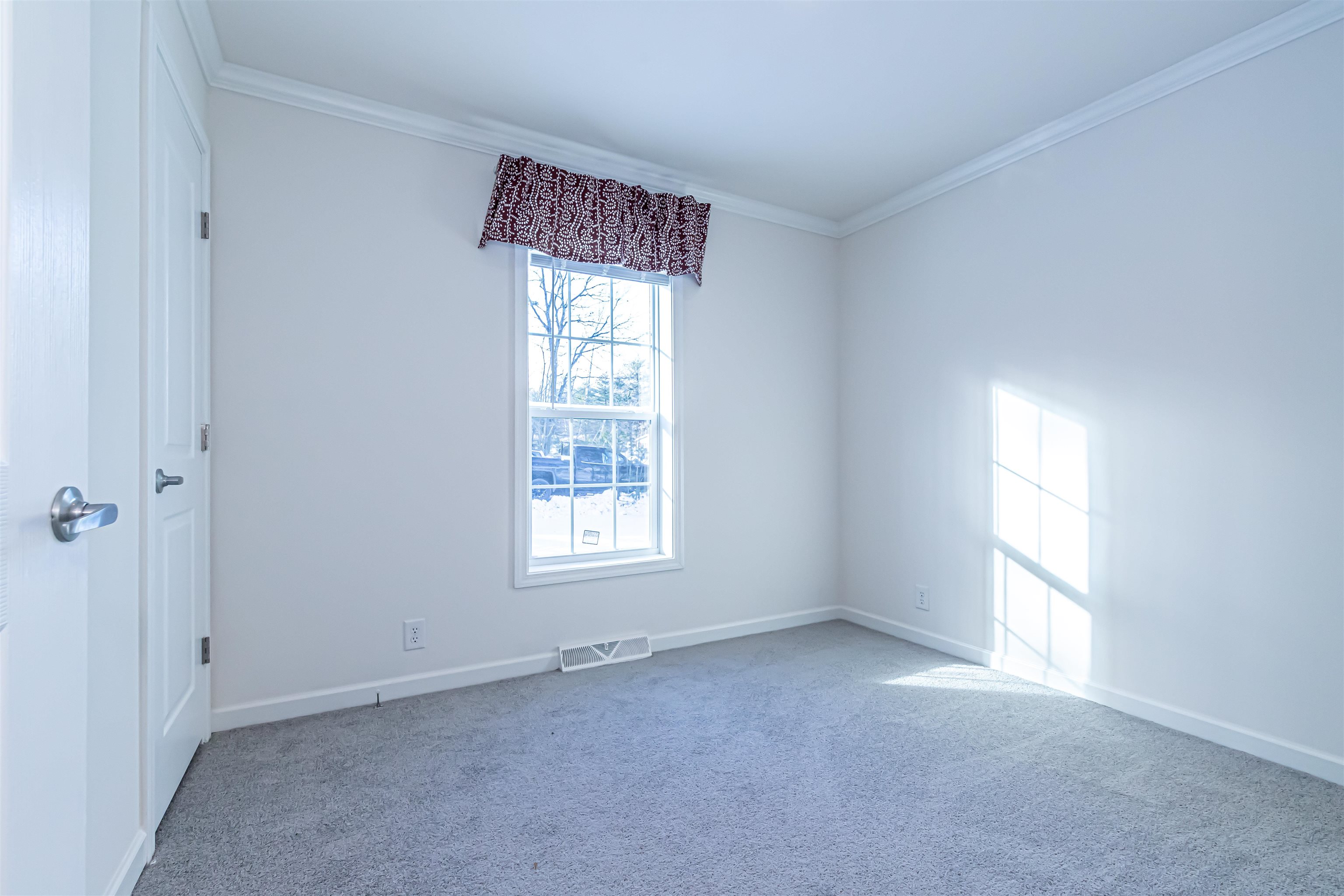 93 Osprey Road Alton, NH 03809 - Photo 28 of 31