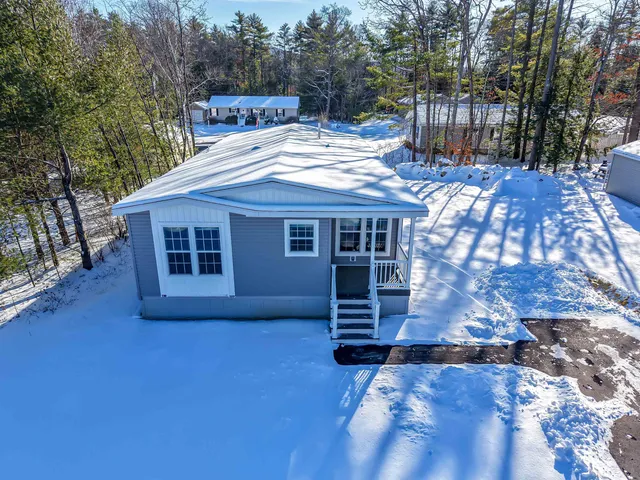 $269,900 | 93 Osprey Road, Alton, NH 03809