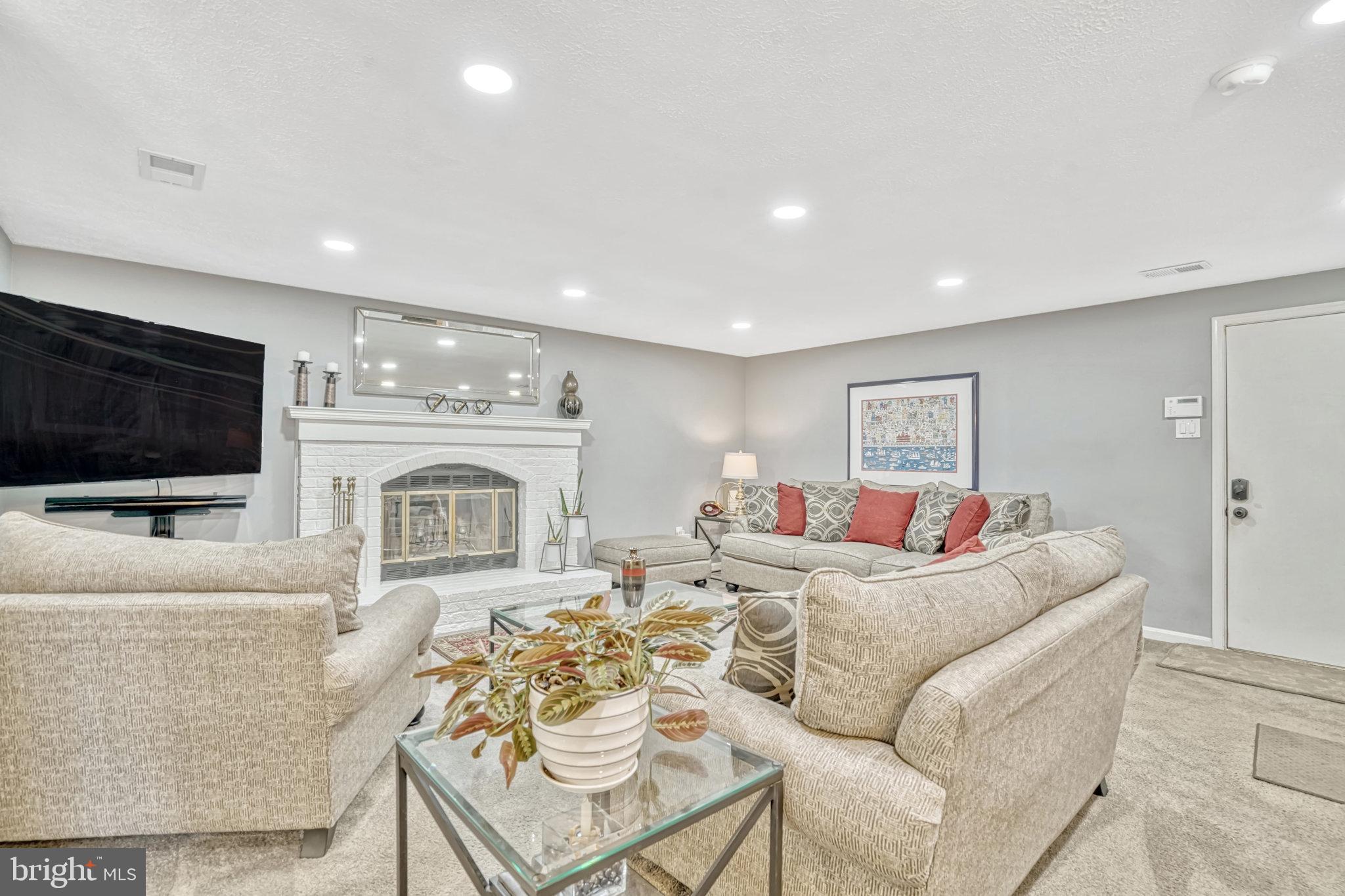 7596 Seabrook Lane Springfield, VA 22153 - Photo 25 of 69