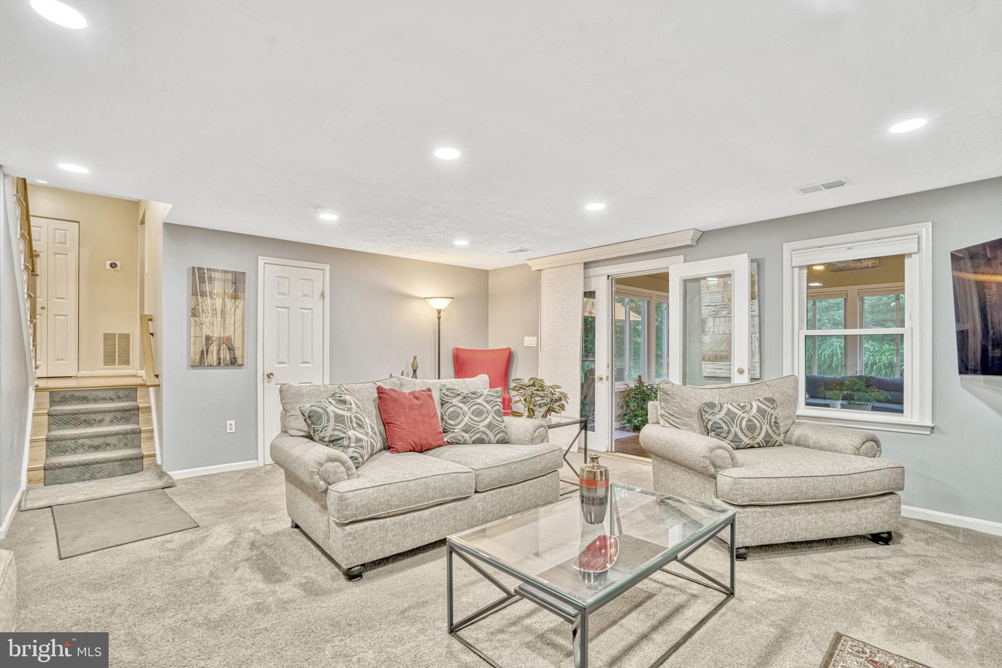 7596 Seabrook Lane Springfield, VA 22153 - Photo 26 of 69