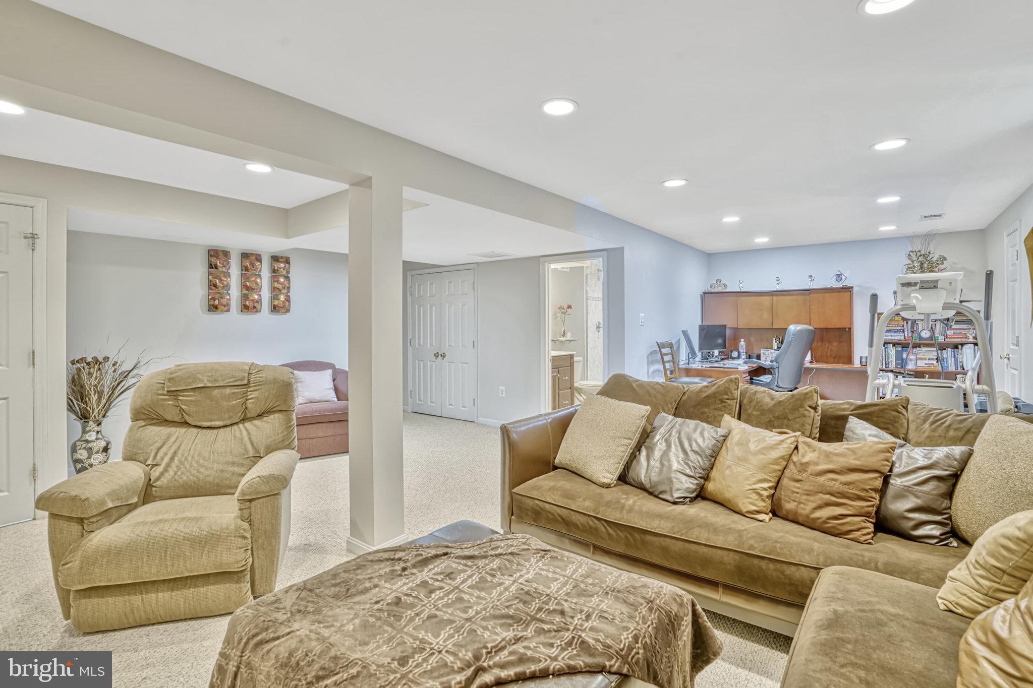 7596 Seabrook Lane Springfield, VA 22153 - Photo 33 of 69