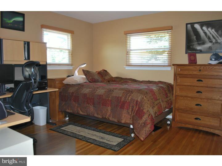 3 Claude Road Hamilton, NJ 08620 - Photo 5 of 12