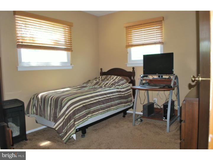 3 Claude Road Hamilton, NJ 08620 - Photo 7 of 12