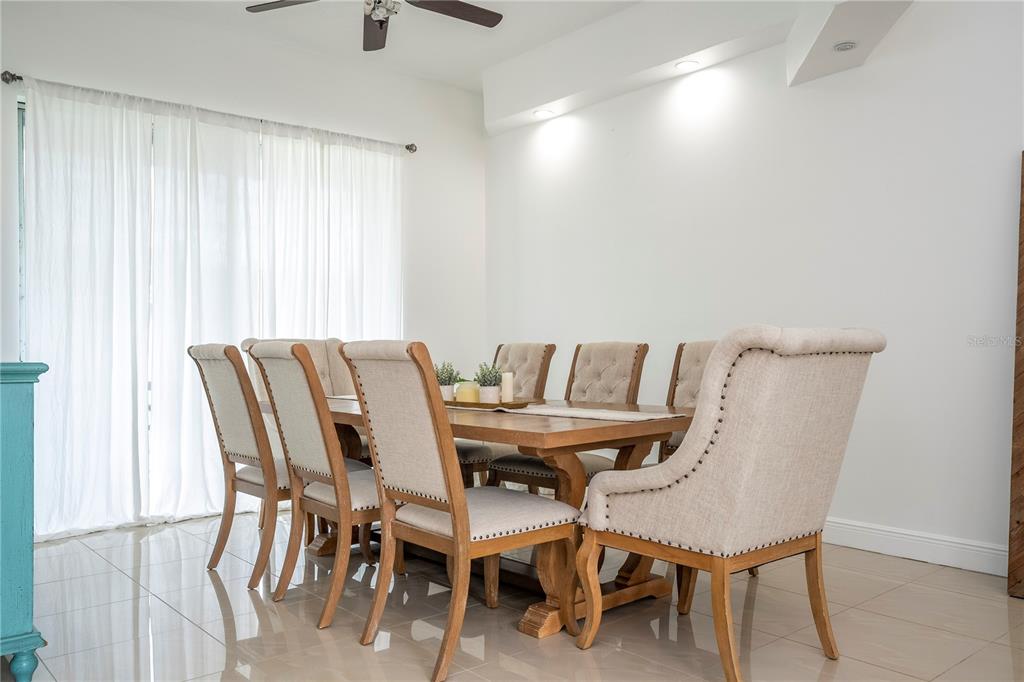 2547 Raccoon Run Lane Orlando, FL 32837 - Photo 11 of 29