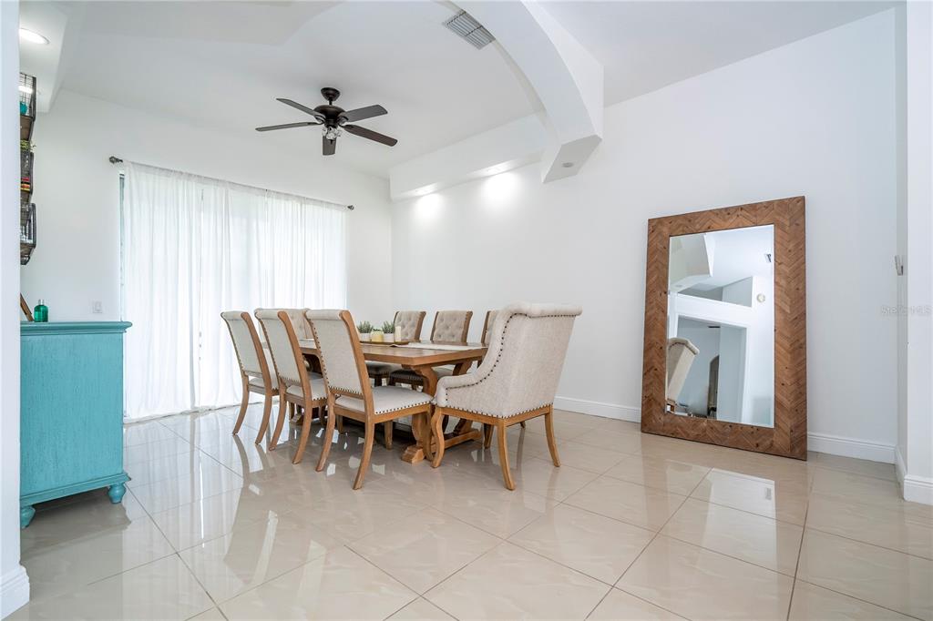 2547 Raccoon Run Lane Orlando, FL 32837 - Photo 10 of 29