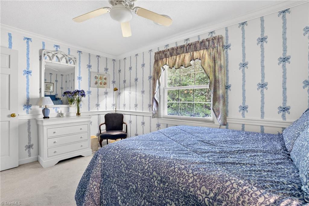 1319 Heathcliff Court High Point, NC 27262 - Photo 37 of 49