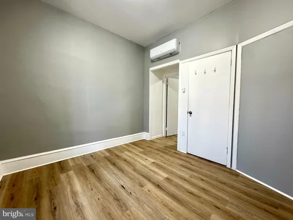 $1,100 | 249 South 44th Street, Unit 1, Philadelphia, PA 19104