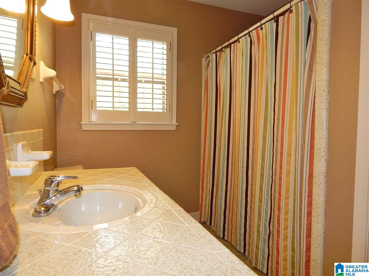 2224 Blue Ridge Boulevard Birmingham, AL 35226 - Photo 43 of 50