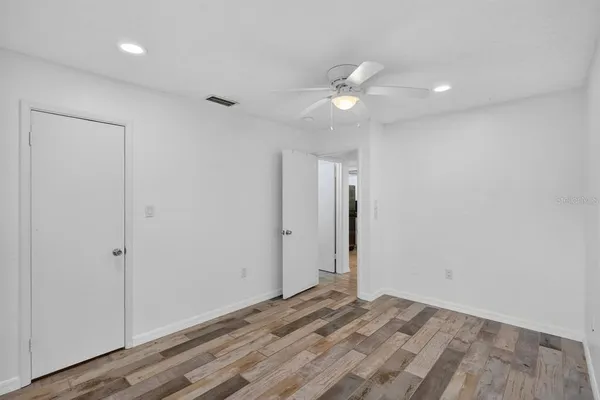 $999,900 | 1884 Southpointe Drive, Sarasota, FL 34231