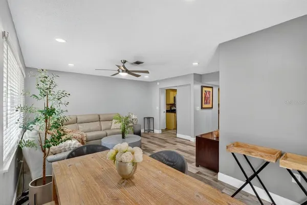 $999,900 | 1884 Southpointe Drive, Sarasota, FL 34231