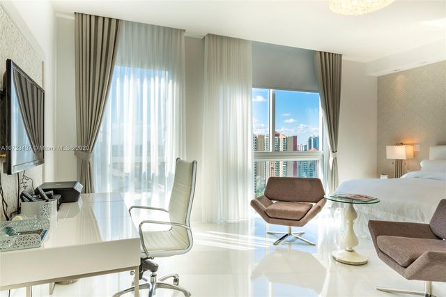 $1,200,000 | 200 Sunny Isles Boulevard, Unit 2TS2, Sunny Isles Beach, FL 33160