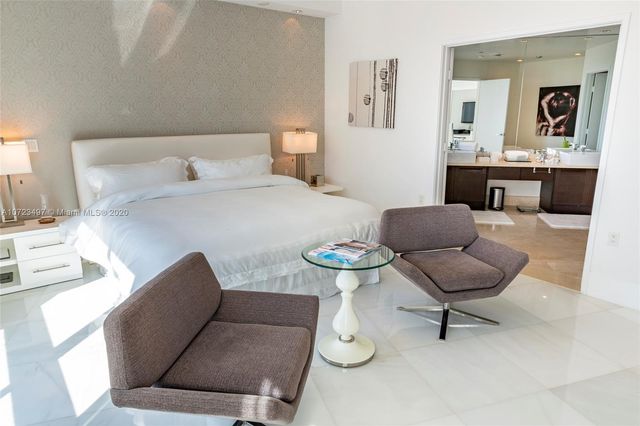 $1,200,000 | 200 Sunny Isles Boulevard, Unit 2TS2, Sunny Isles Beach, FL 33160