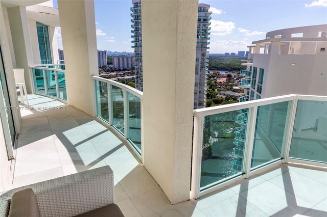 $1,200,000 | 200 Sunny Isles Boulevard, Unit 2TS2, Sunny Isles Beach, FL 33160