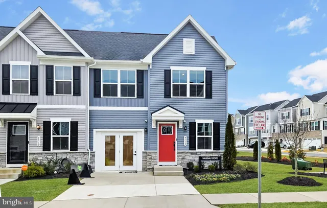 $499,990 | 4512 Briarhaven Drive, Fredericksburg, VA 22408