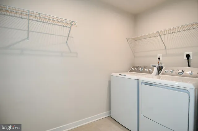 $499,990 | 4512 Briarhaven Drive, Fredericksburg, VA 22408