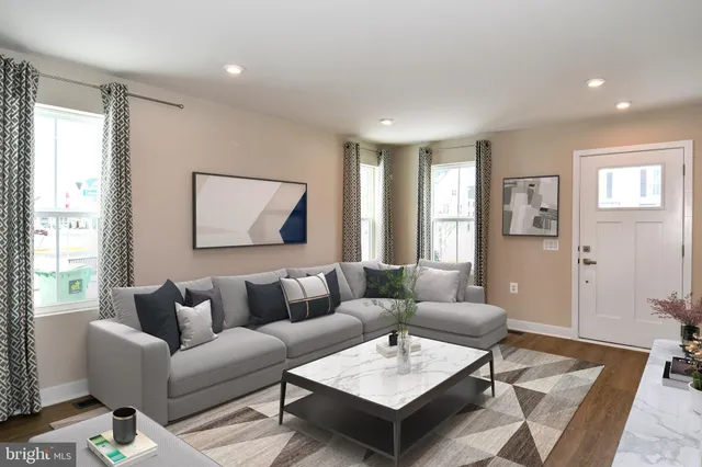 $499,990 | 4512 Briarhaven Drive, Fredericksburg, VA 22408