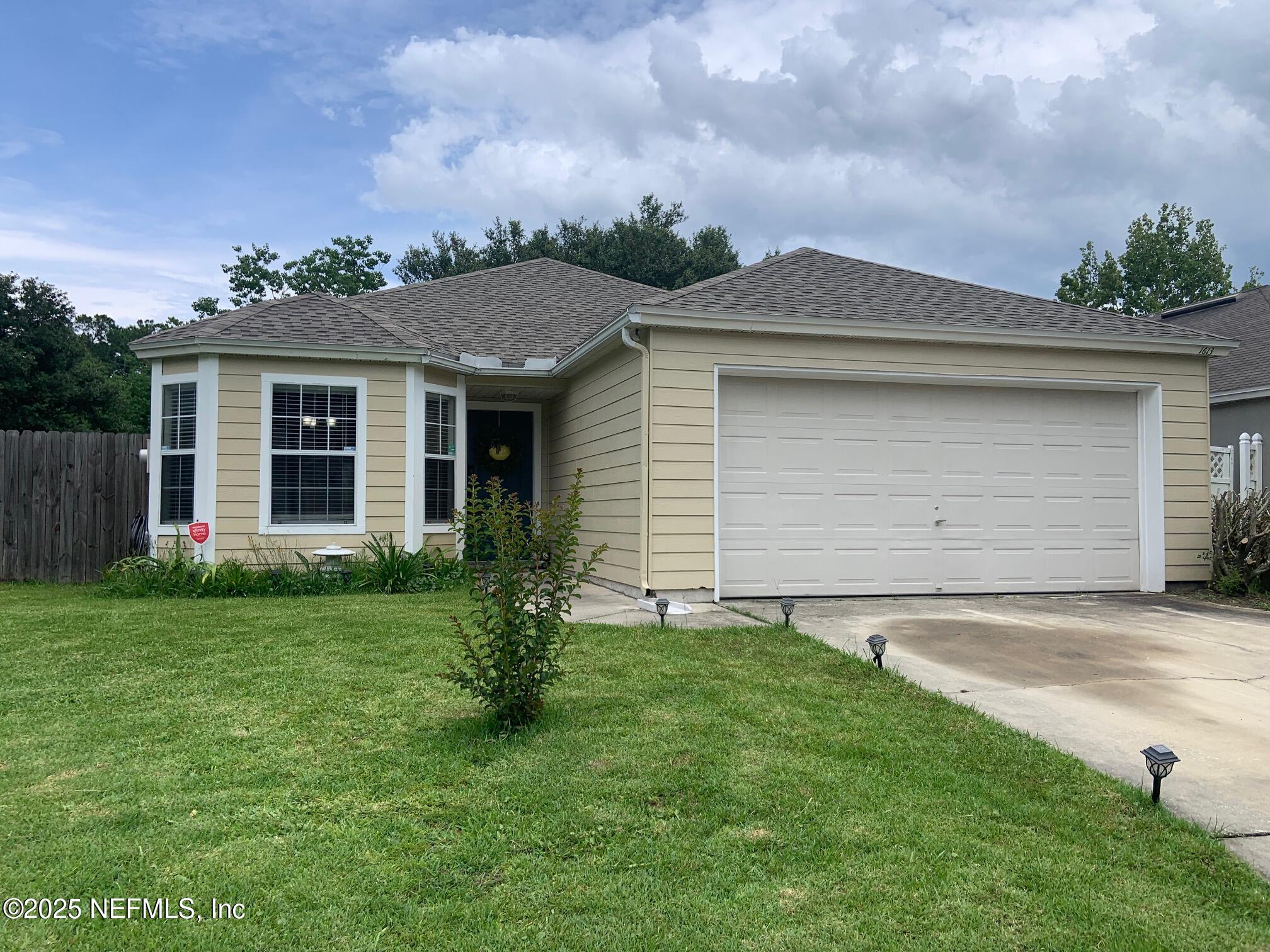 1613 Teaberry Drive Middleburg, FL 32068 - Photo 3 of 13 IMG_5523