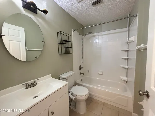 $1,800 | 1613 Teaberry Drive, Middleburg, FL 32068