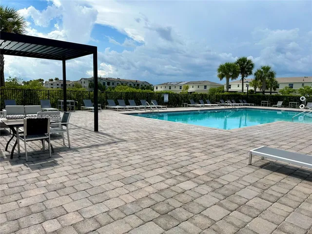$2,000 | 492 Northeast 5th Street, Unit 492, Florida City, FL 33034