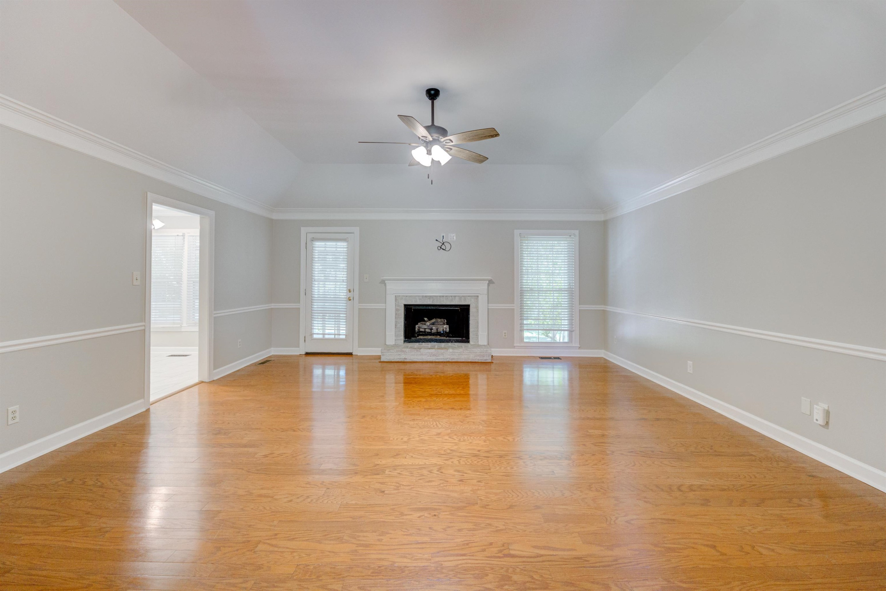 894 Pipkin Road Jackson, TN 38305 - Photo 3 of 24 Photo 3