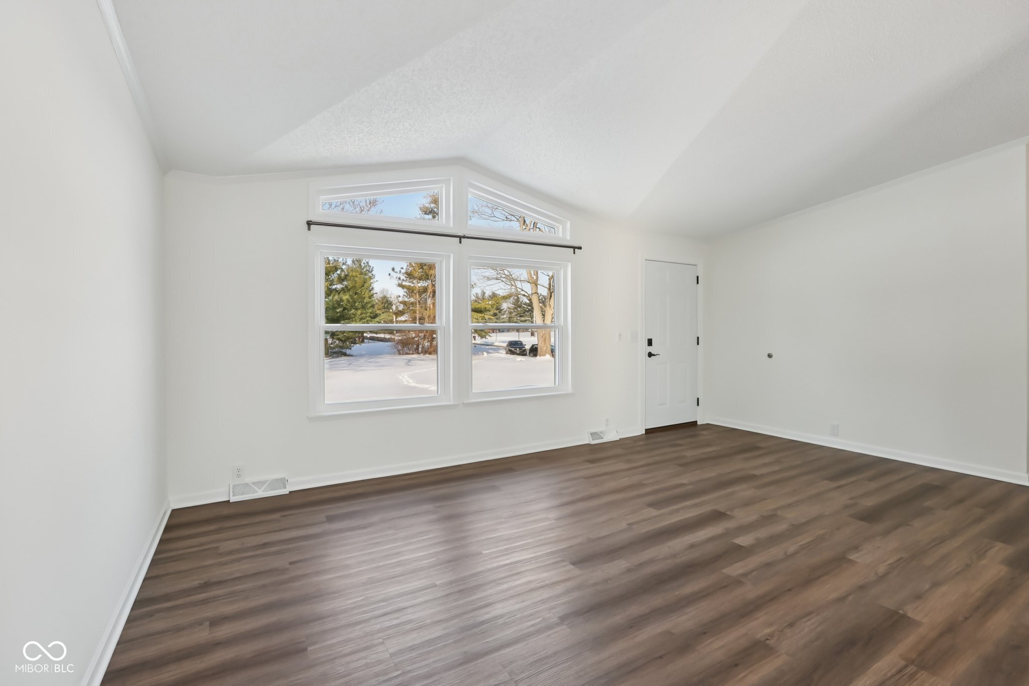 5835 Broyles Road Avon, IN 46123 - Photo 6 of 62