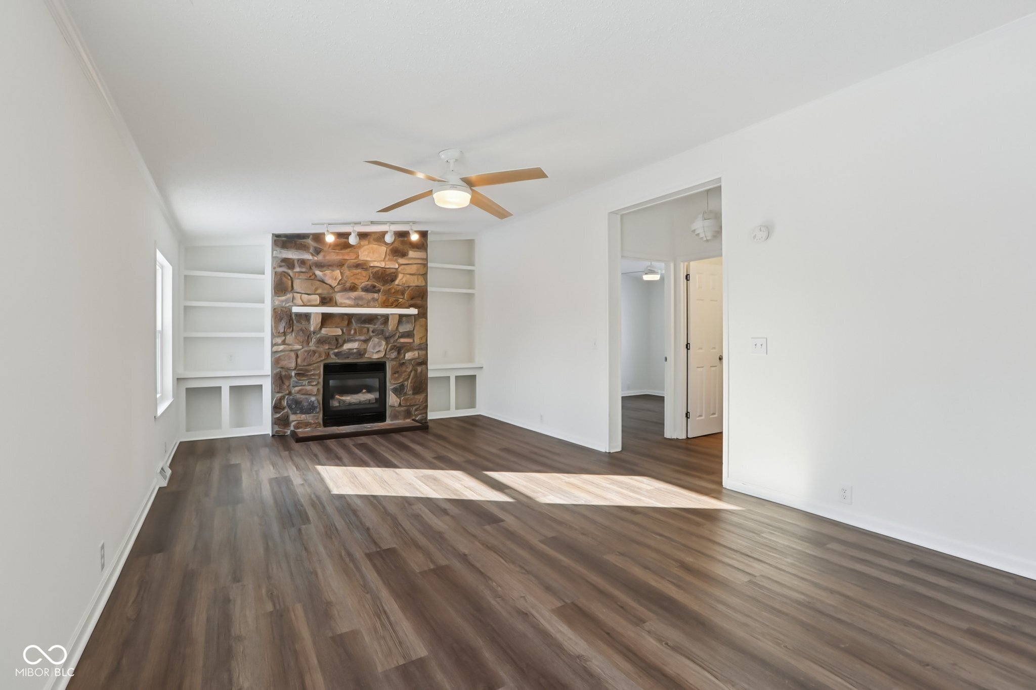 5835 Broyles Road Avon, IN 46123 - Photo 7 of 62