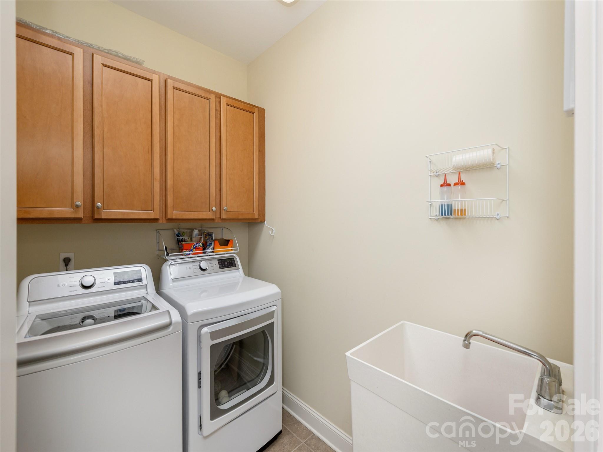 383 Monarch Road Hendersonville, NC 28739 - Photo 34 of 48 a utility room with dryer and washer